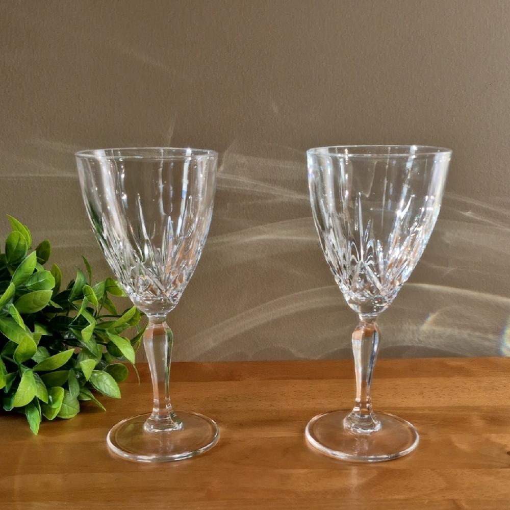 CAPRI CRYSTAL ITALY 'Preludio' Pattern Crystal Wine Glasses, Set of Two